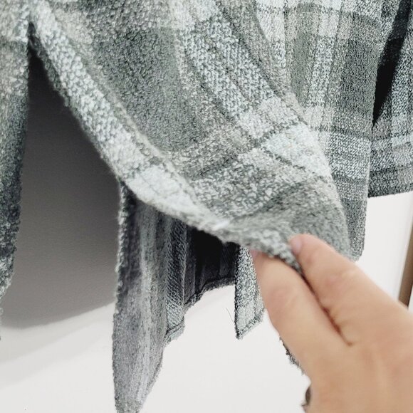 TanJay Women's Green Casual Plaid Flannel Collared Long Sleeve Button Shirt 12 - Picture 5 of 15